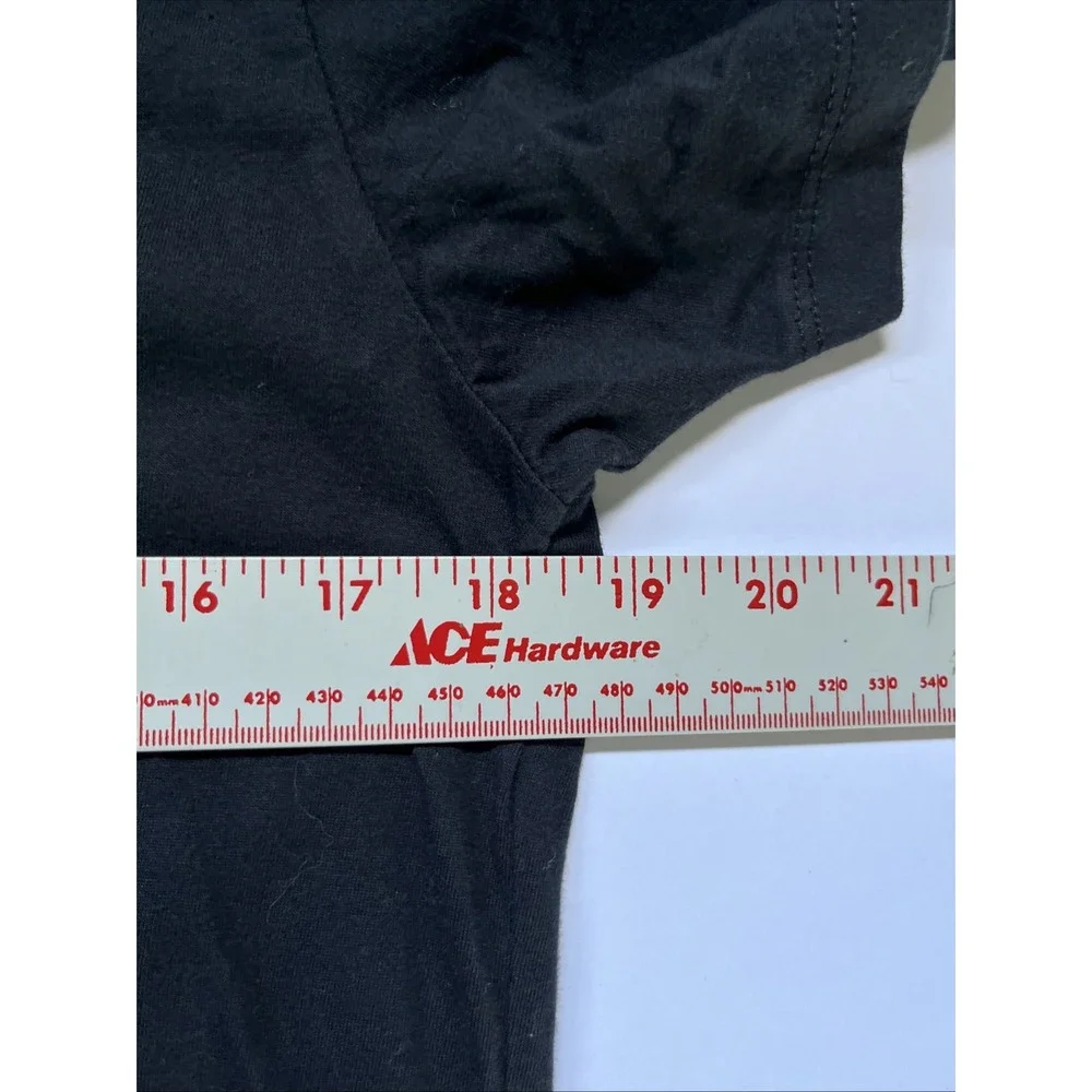 Banana Republic NWT‎ Men's Small Black Tshirt